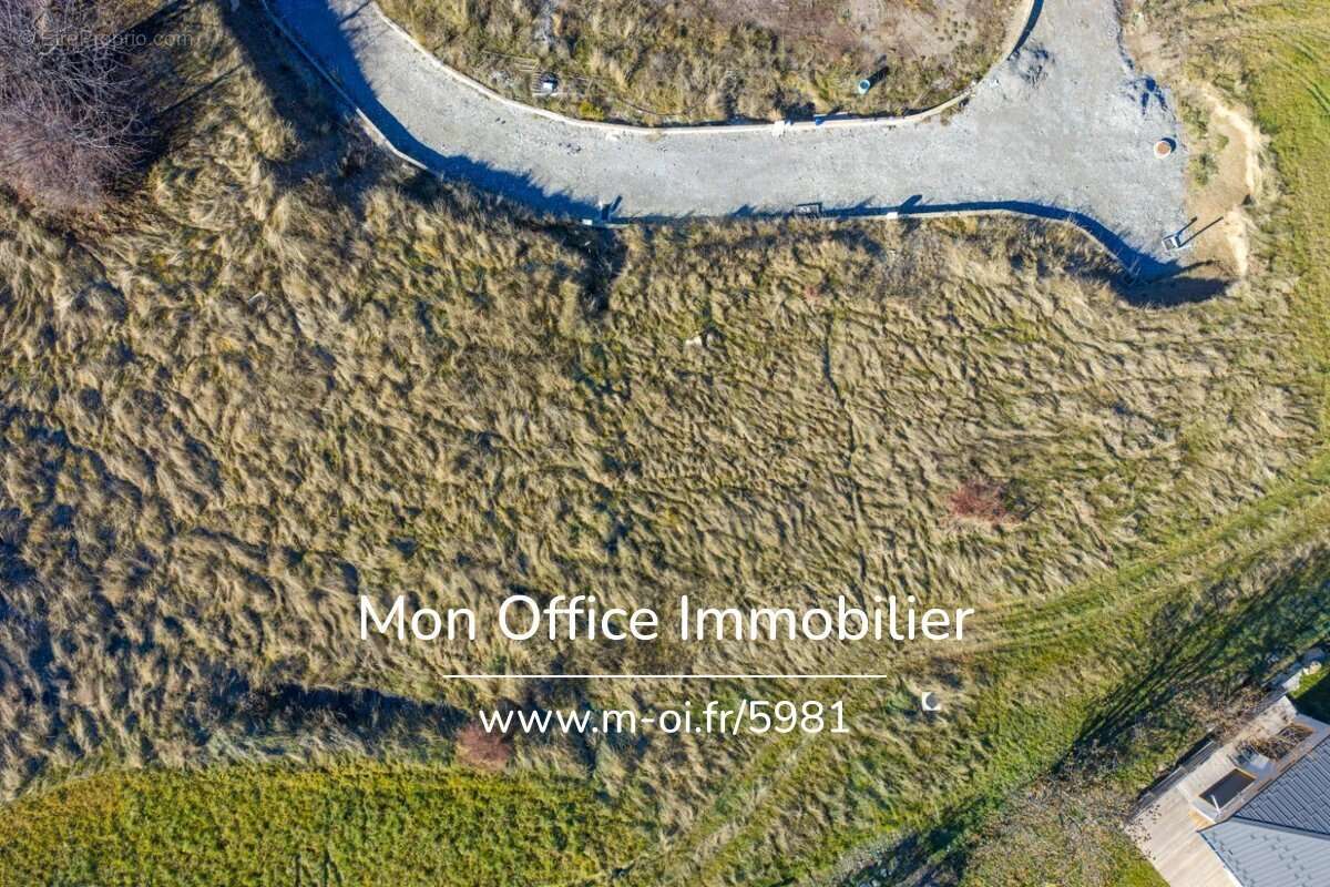 Terrain à LES ORRES