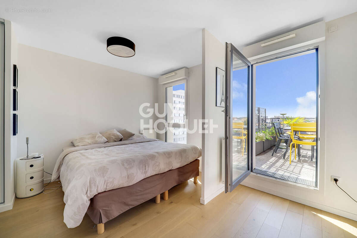 Appartement à MONTROUGE