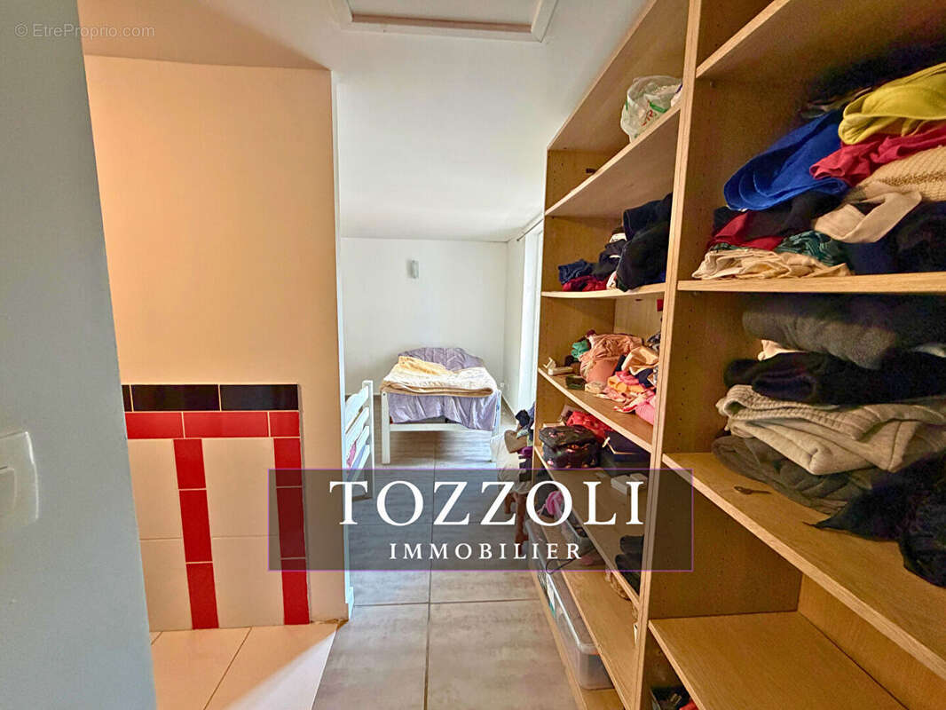 Maison à LA VERPILLIERE