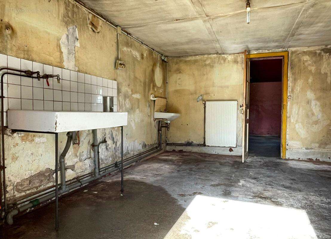 Maison à MONTFORT-SUR-MEU