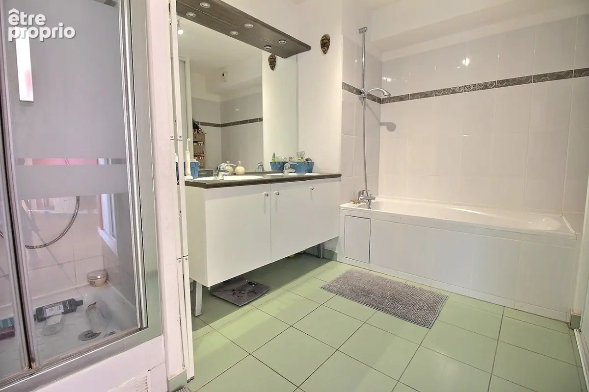 Appartement 4 pièces 77 m² à vendre à Issy-Les-Moulineaux (92130) - photo 9