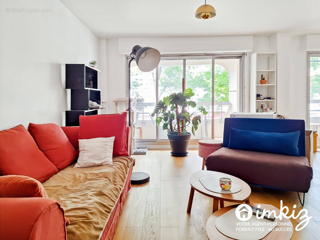 Appartement à PARIS-19E
