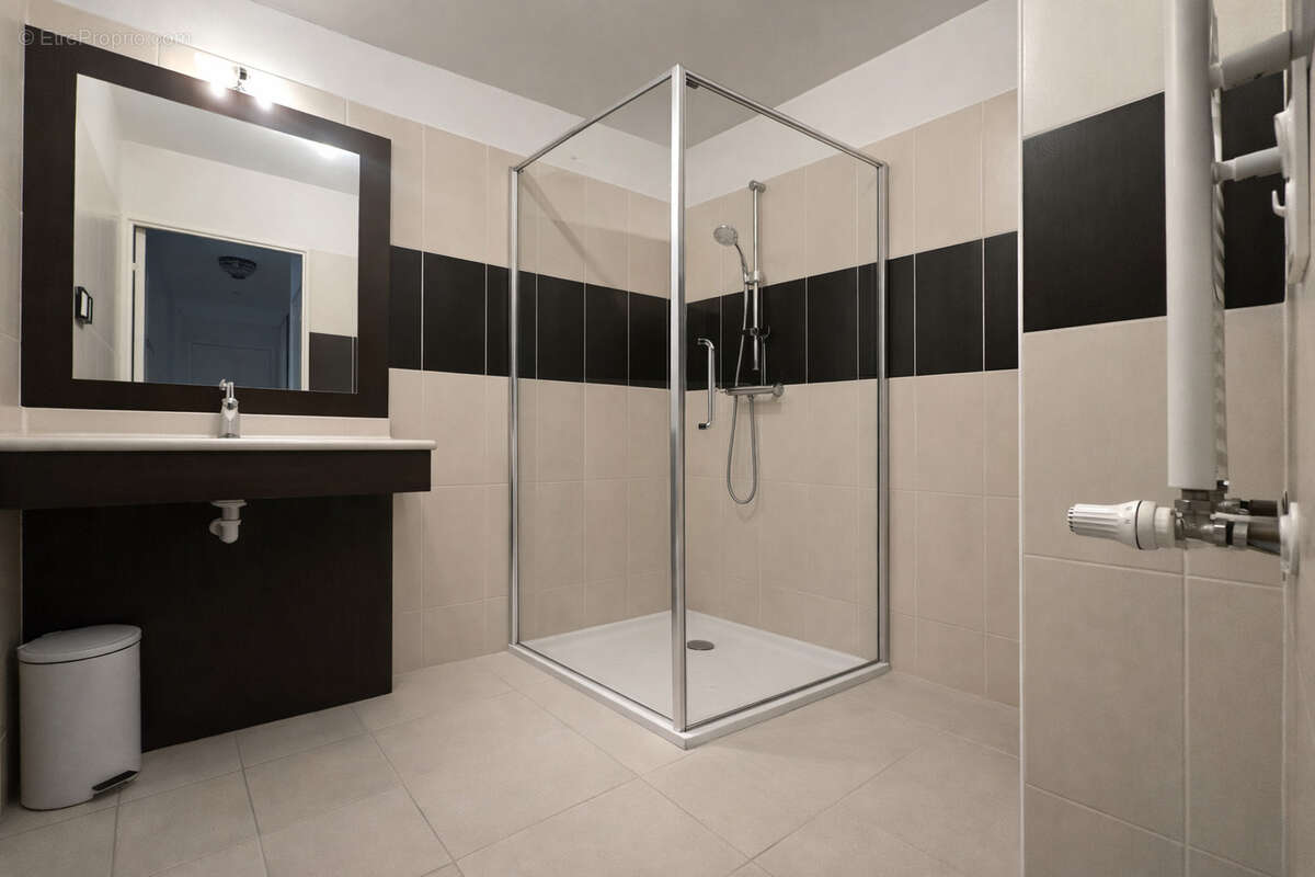 Appartement à PUGET-SUR-ARGENS
