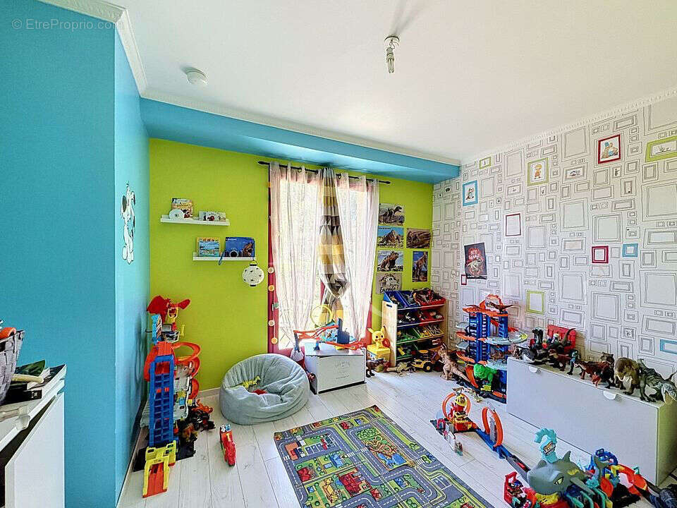 Maison 7 pièces et 5 chambres de 125 m2 - photo 10