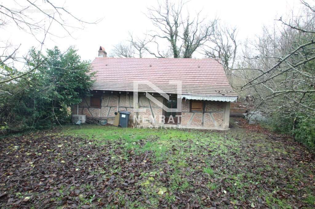 Maison à SAINT-GERMAIN-DU-BOIS