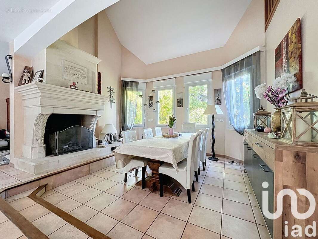 Photo 5 - Maison à SAINT-MAURICE-MONTCOURONNE