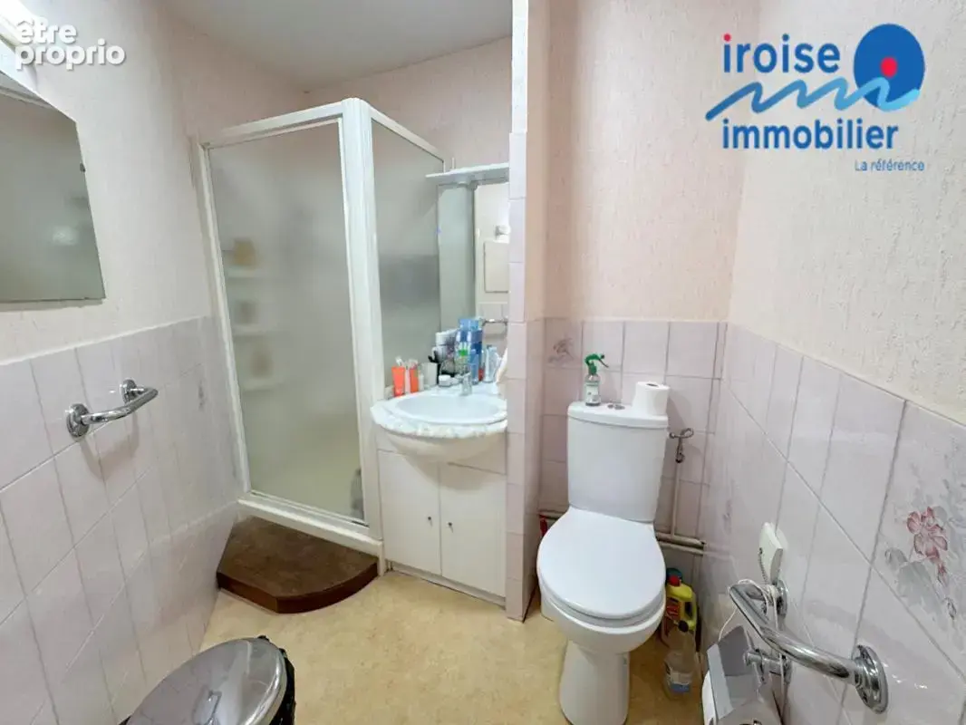 Appartement T2  avec locataire à Brest - photo 5