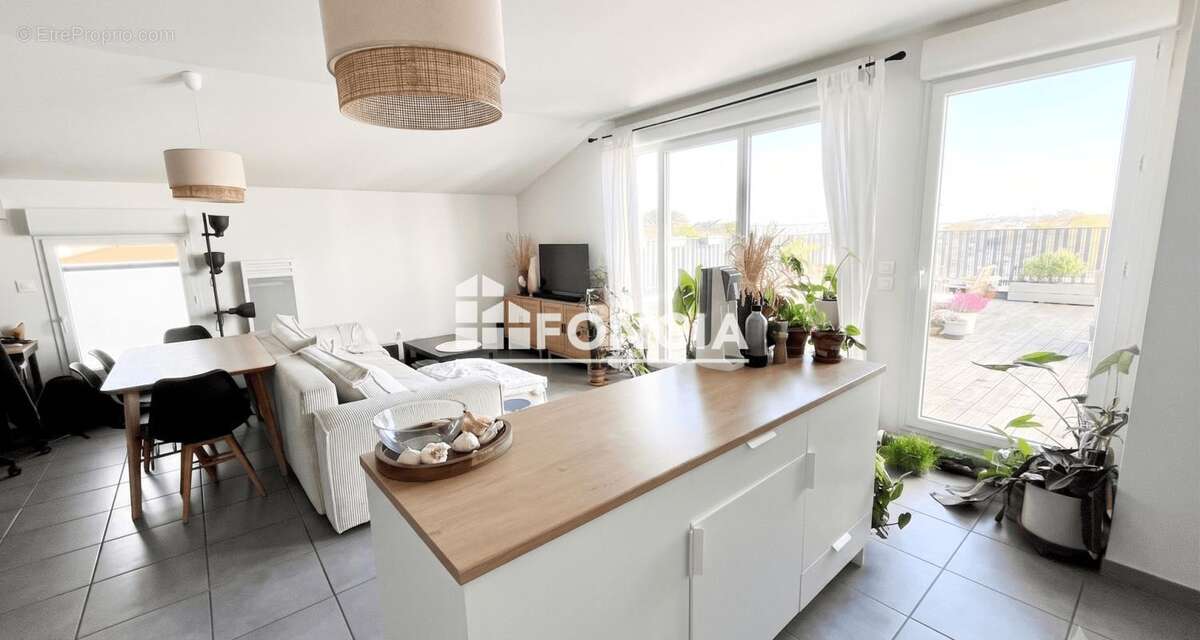 L'ormeau - dernier etage avec terasse 52m2 - grand t3 - photo 3