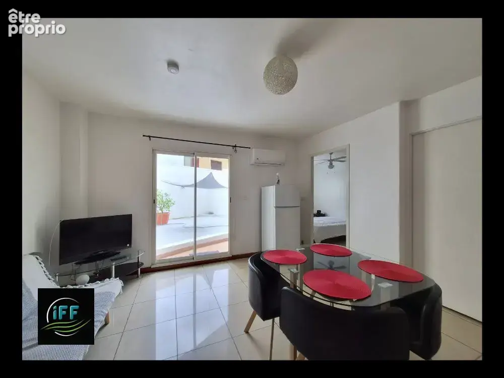 Appartement T2 avec cour privative 39 m2, proche université - photo 2