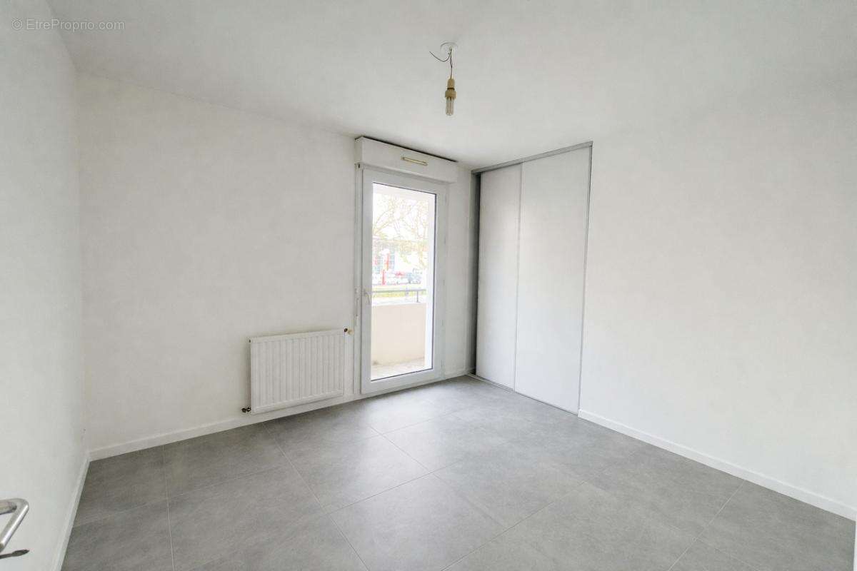 Appartement à ROMANS-SUR-ISERE