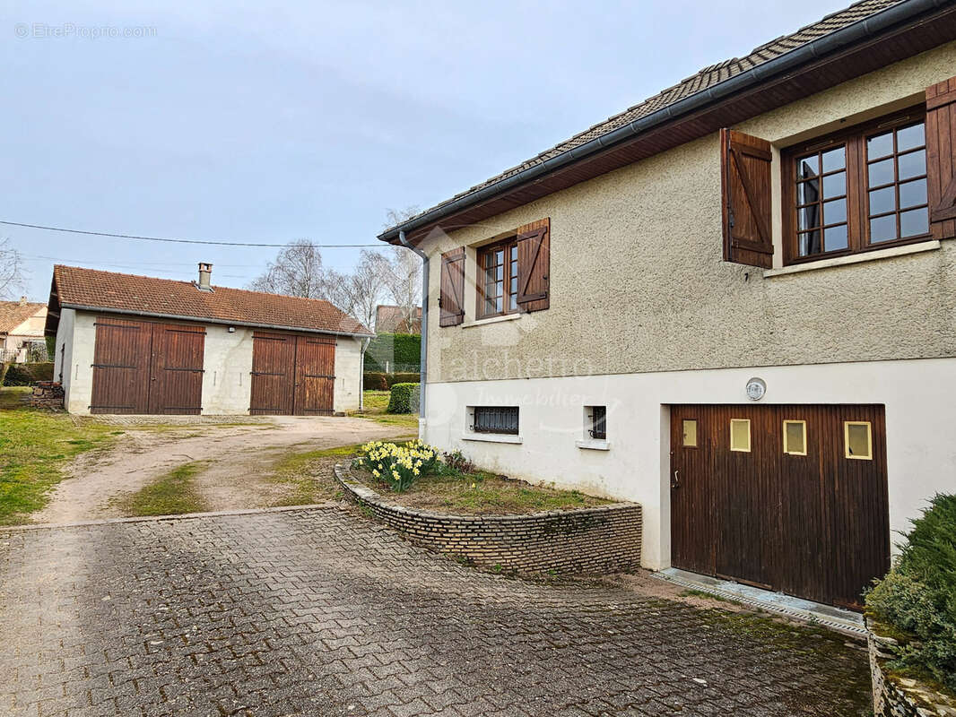 Maison à LAPALISSE