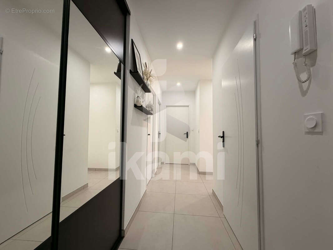 Appartement à SILLANS