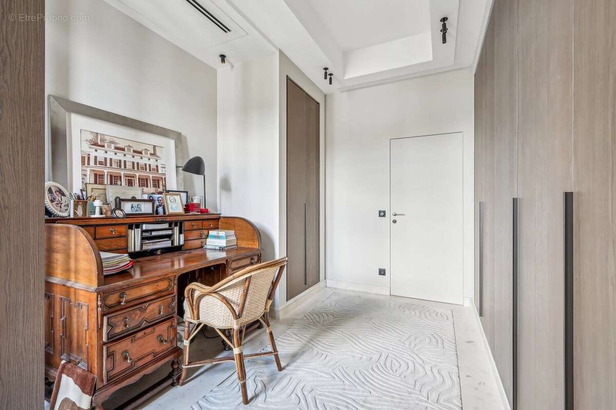 Appartement à BOULOGNE-BILLANCOURT