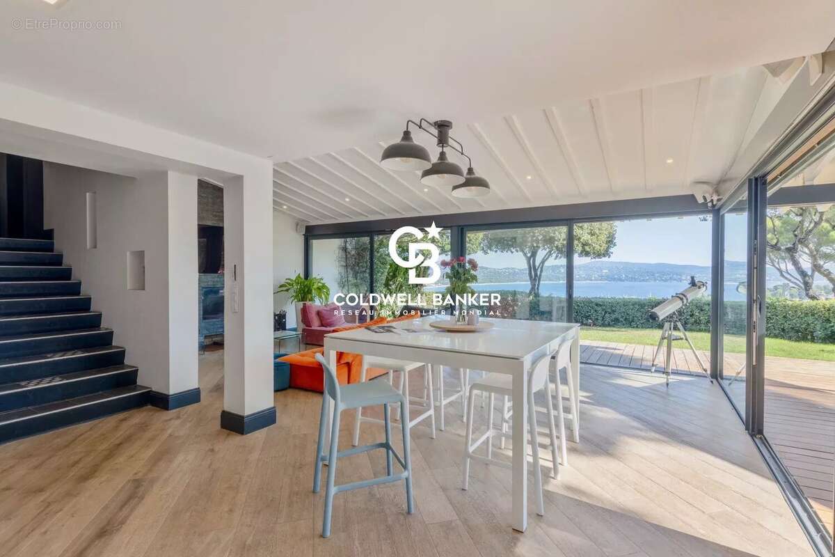 Maison à CAVALAIRE-SUR-MER