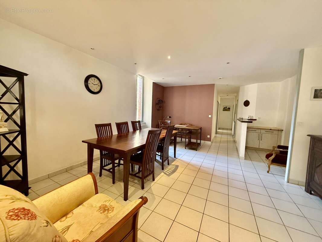Appartement à ROMANS-SUR-ISERE