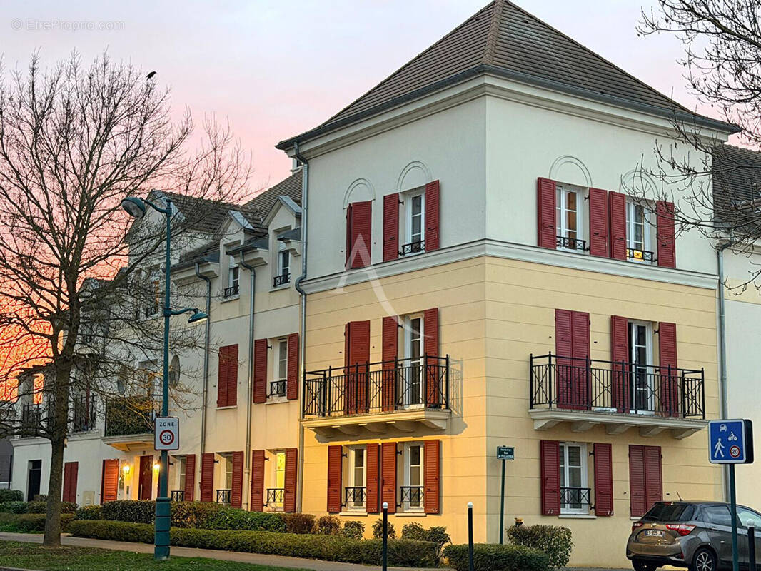 Appartement à MAGNY-LE-HONGRE