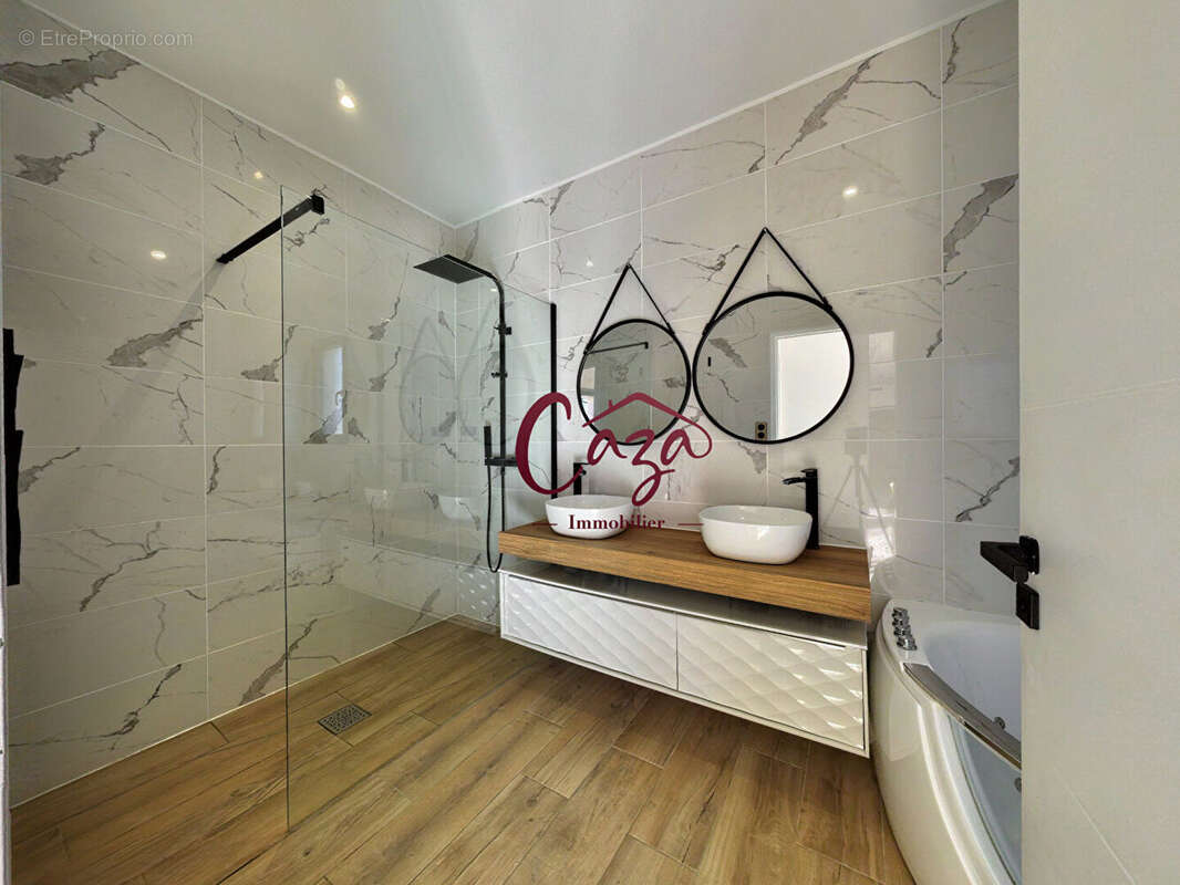 Maison contemporaine sous décennale - Secteur FARGUES SAINT HILAIRE - photo 12
