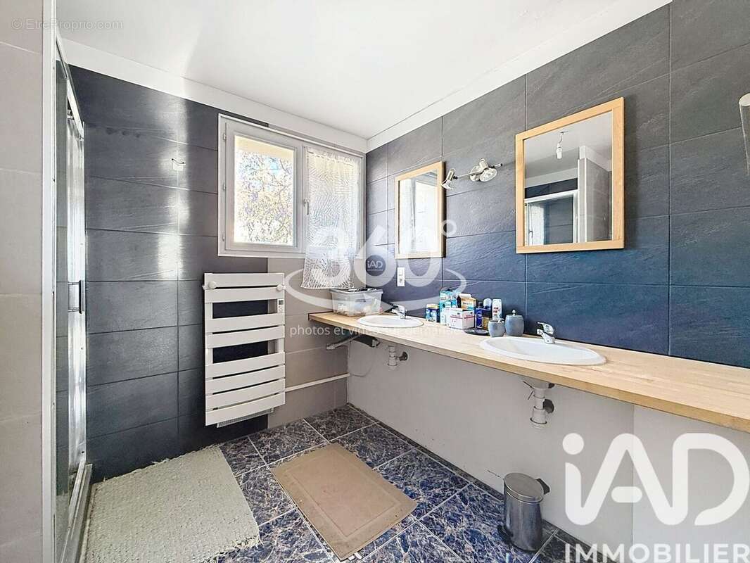 Photo 5 - Appartement à LA SEYNE-SUR-MER