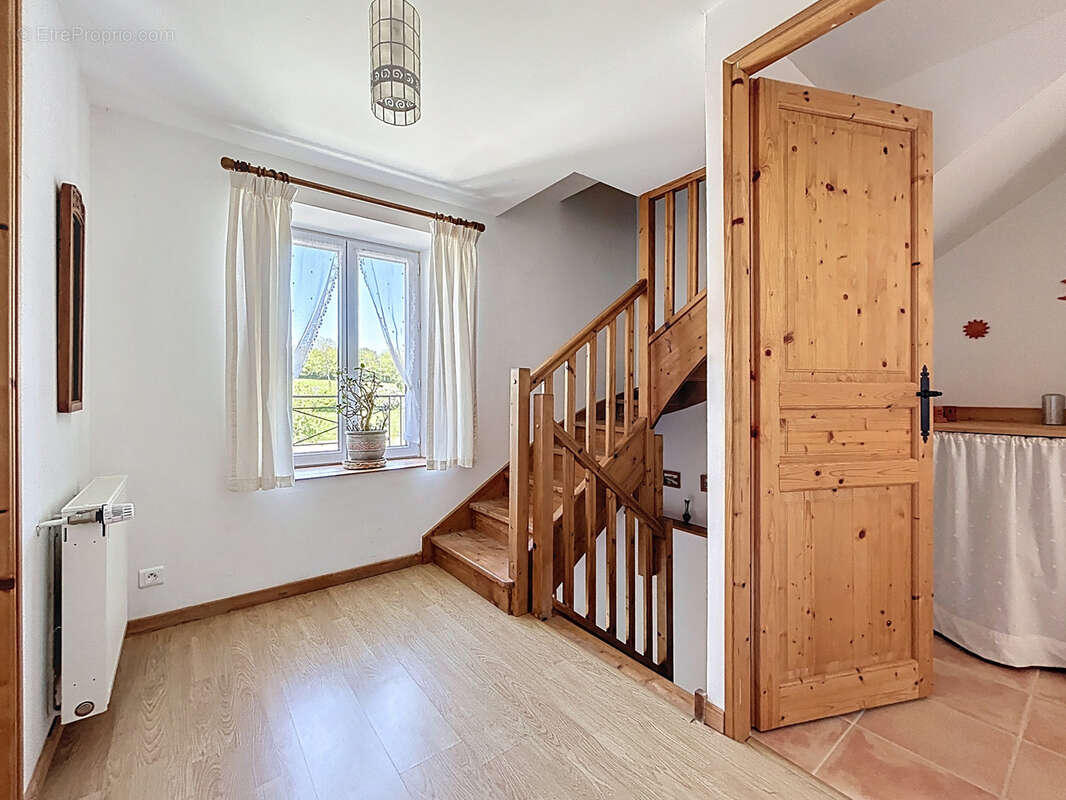 Maison à SAINT-SAUVEUR-LE-VICOMTE