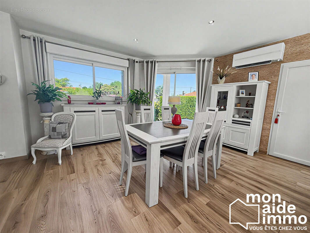 Maison 105 m² à Coutras  - photo 6