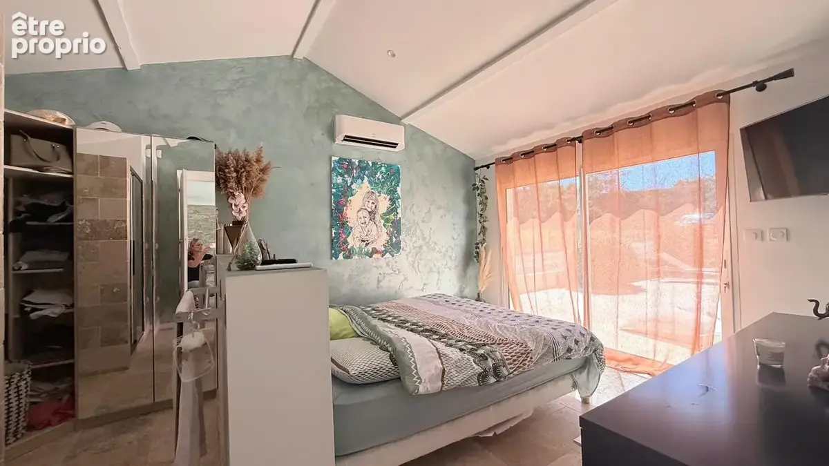 Aix en provence (Nord) Villa T5 lumineuse sur parcelle de terrain de 1250 m2 avec piscine. - photo 8