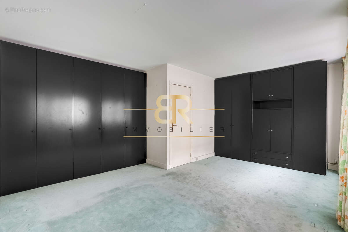 Appartement à PARIS-6E