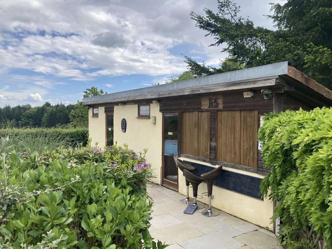 Maison à LADIGNAC-LE-LONG