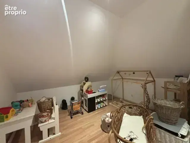 EXCLUSIVITE! Longère intégralement rénovée à AUTUN, 5 chambres, jardin clos et dépendances. - photo 11