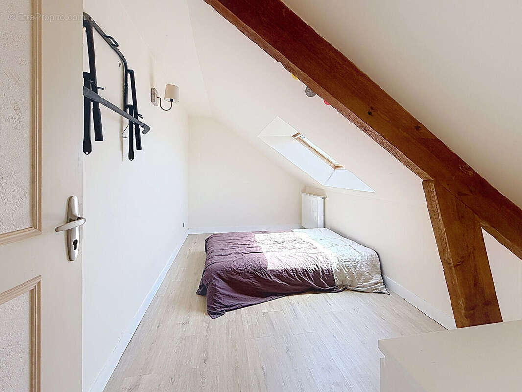 EXCLUSIVITE - CAEN NORD - Maison avec 5 chambres - photo 5
