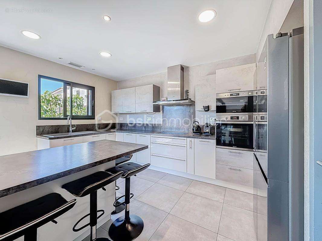 Maison à SAINT-ANDRE-DE-SANGONIS