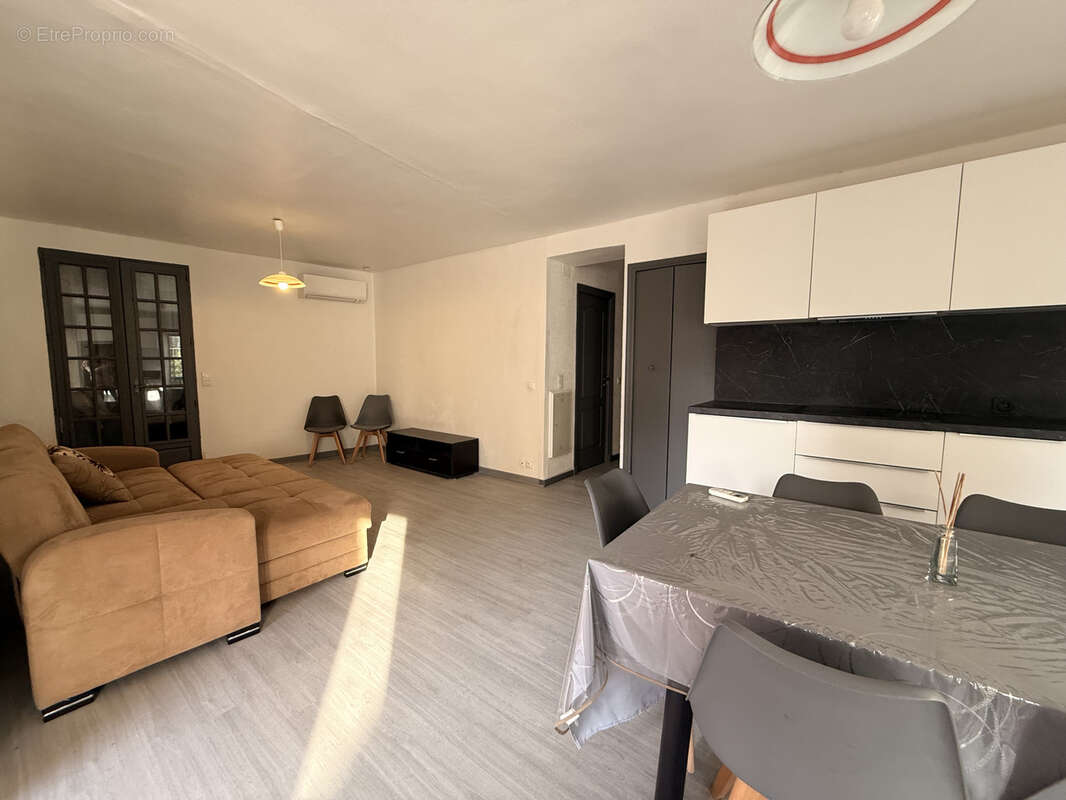 Appartement à MENTON