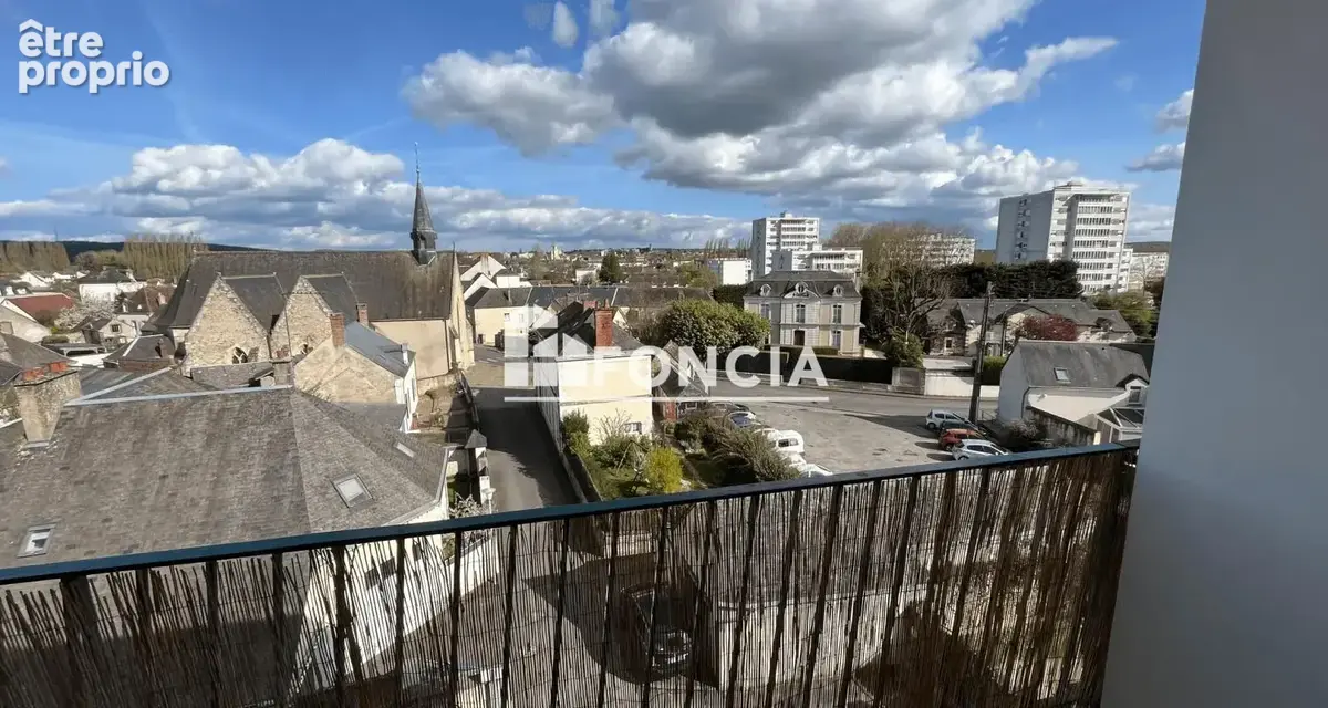 Appartement lumineux avec vue dégagée à proximité immédiate des commodités ! - photo 7