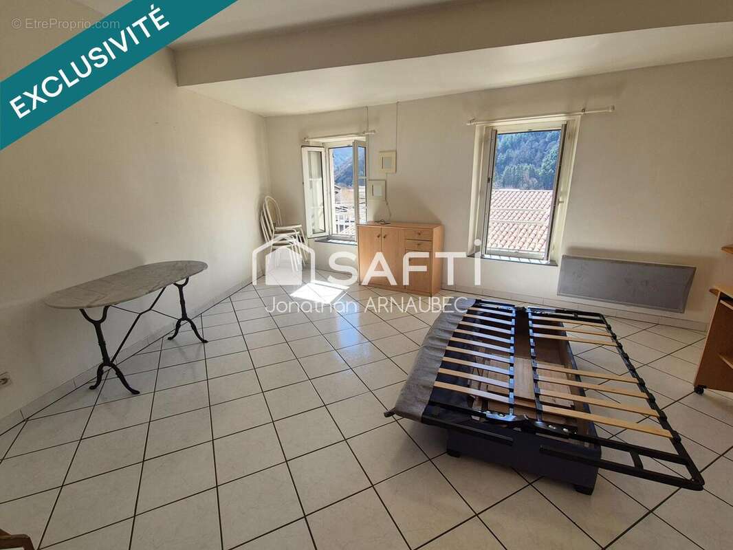 Appartement 750 m² à Digne-Les-Bains  - photo 8