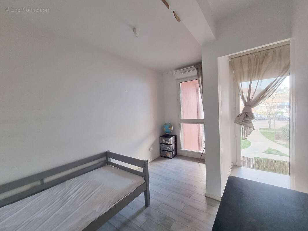 Appartement à STAINS