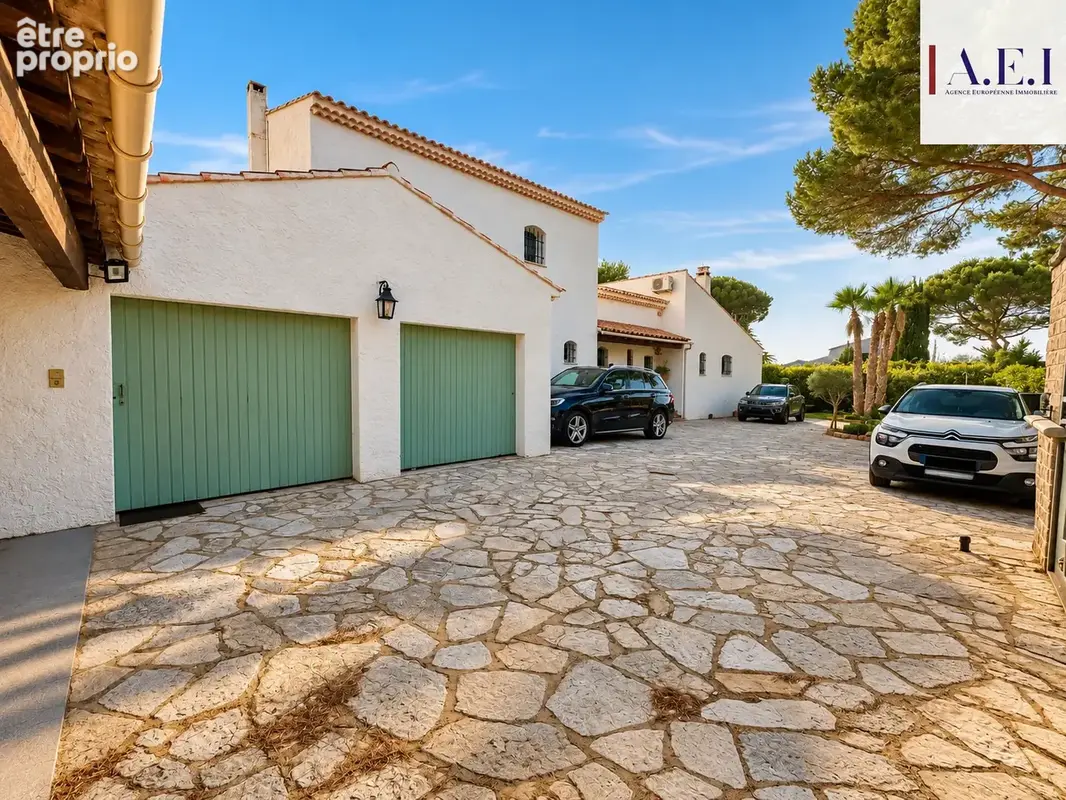 Propriété provençale 7 pièces avec piscine et double garage   Proche de Six-Fours-les-Plages - photo 31