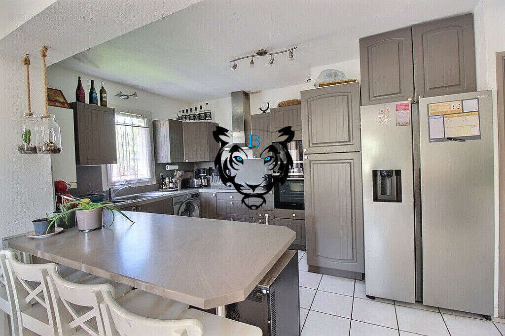 Maison à MONTAUROUX