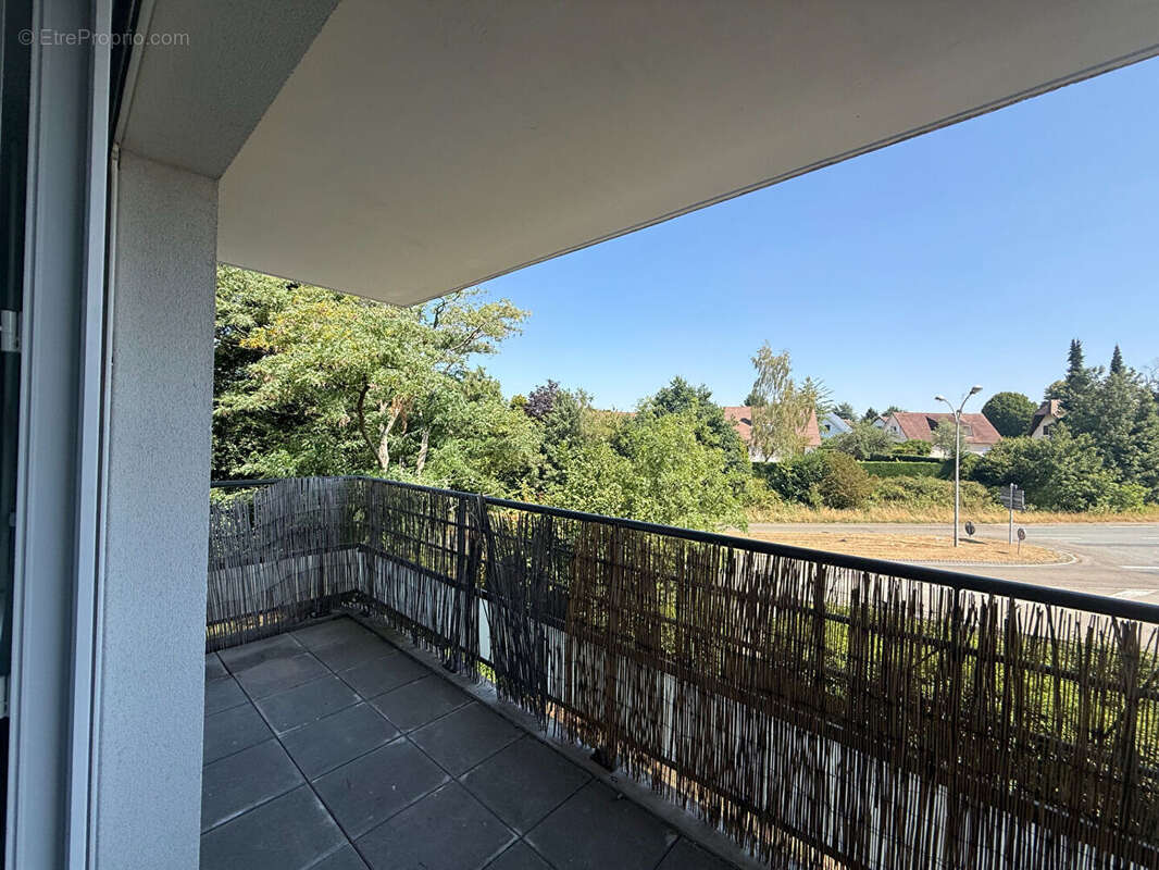 Mont saint aignan t3 -balcon - ascenseur- parking - photo 2