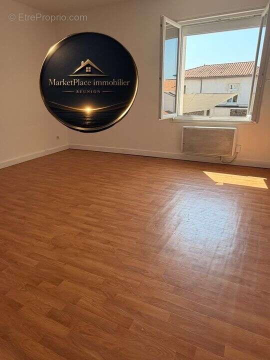 Maison 90 m² à Vaire  - photo 2