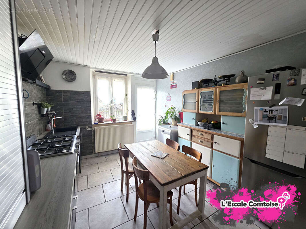 Maison à LUXEUIL-LES-BAINS