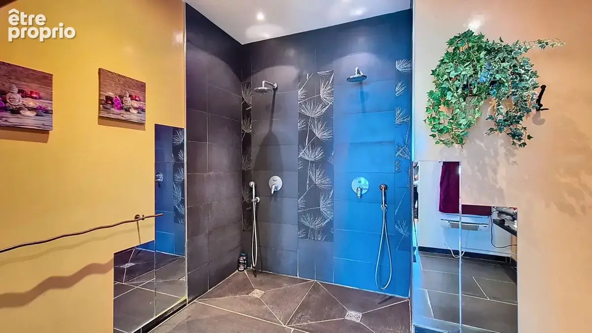 Villa contemporaine familiale de 220 m² en fond d'impasse, au calme et sans vis-à-vis - photo 13