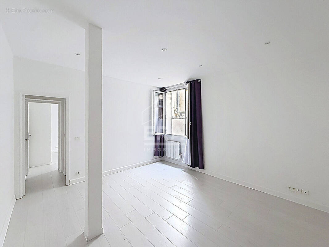 Appartement à LEVALLOIS-PERRET