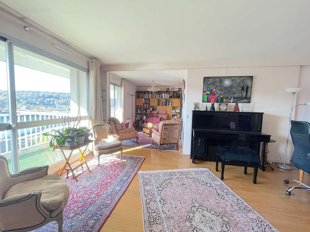 Appartement à BOULOGNE-BILLANCOURT