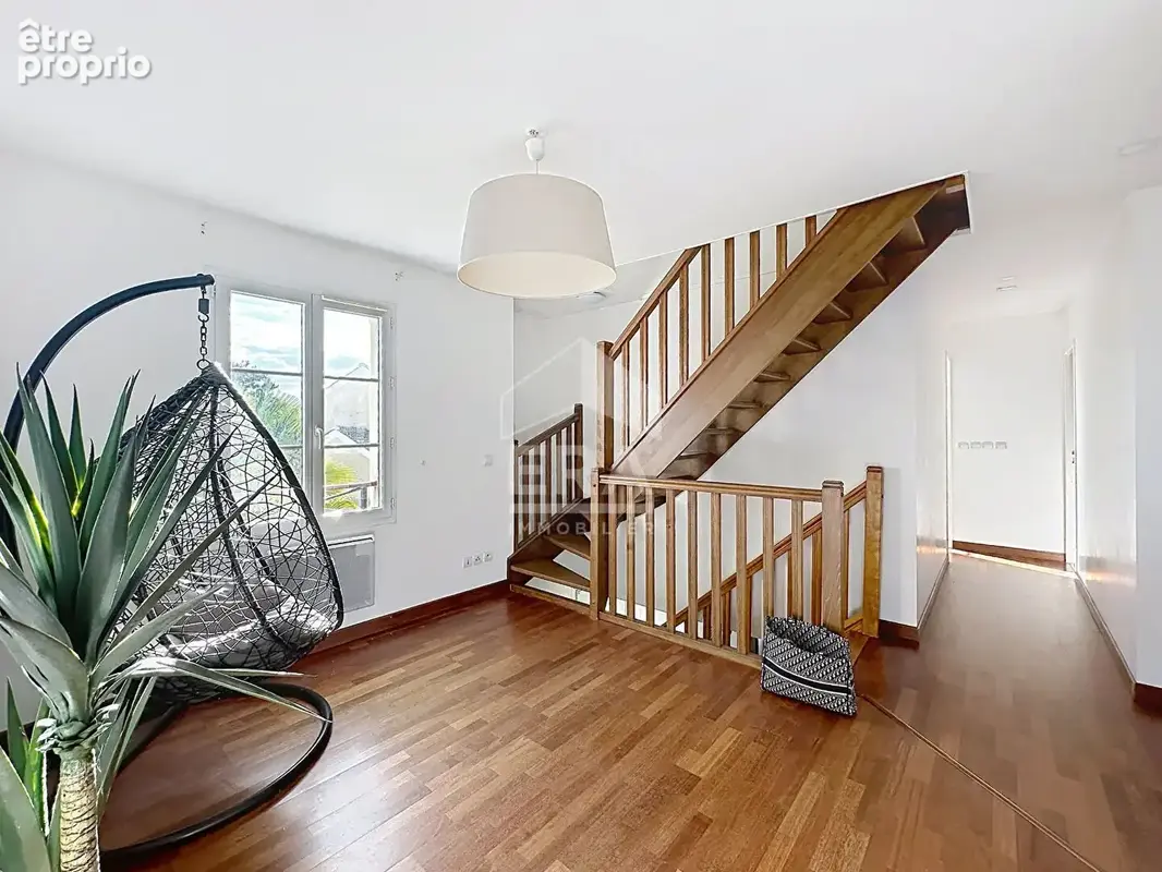 Maison 143m² à mareil-en-france - photo 11
