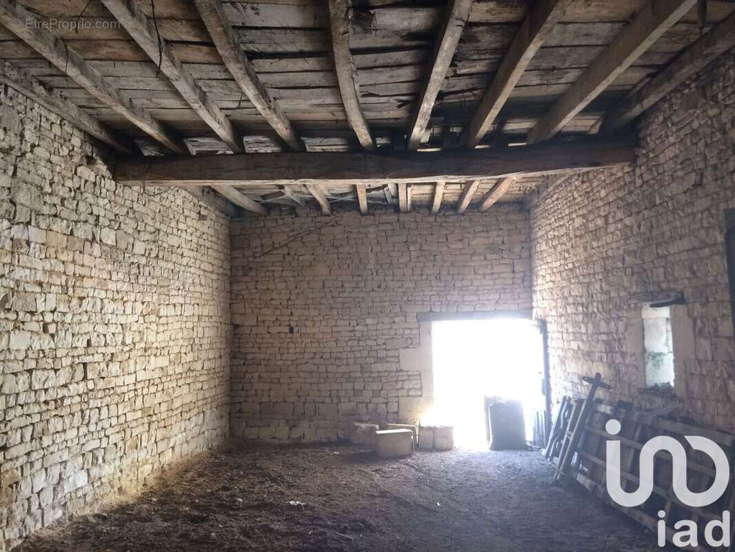 Photo 3 - Maison à HIERSAC