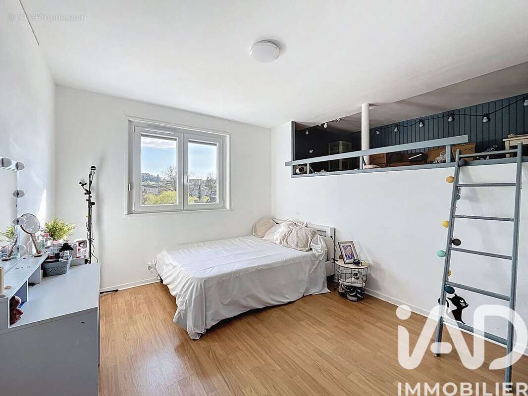 Photo 6 - Maison à SAINT-QUENTIN-FALLAVIER