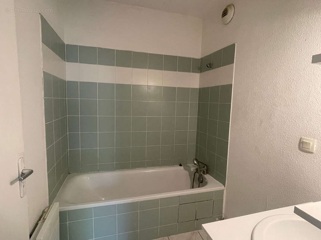 Appartement à CARCASSONNE