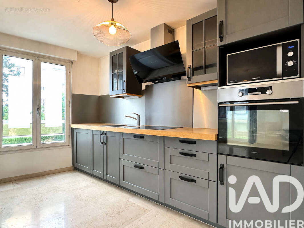 Photo 9 - Appartement à VILLEMOMBLE