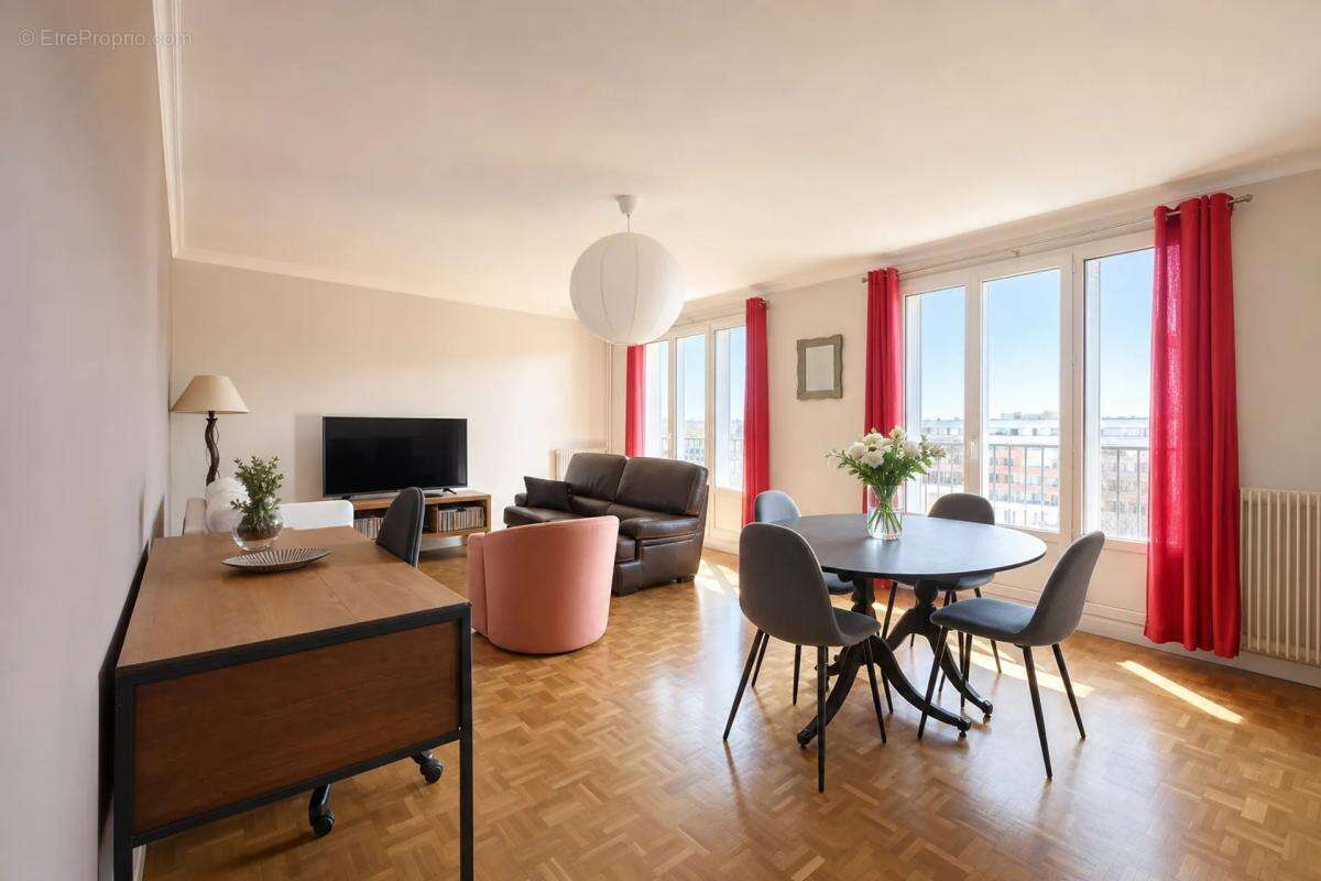 Grand appartement de 4 pièces (2 chambres) de 92 m² à Deuil-la-Barre - photo 3