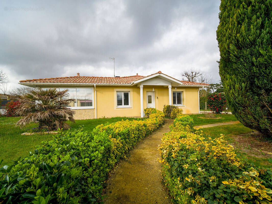 Maison à YCHOUX