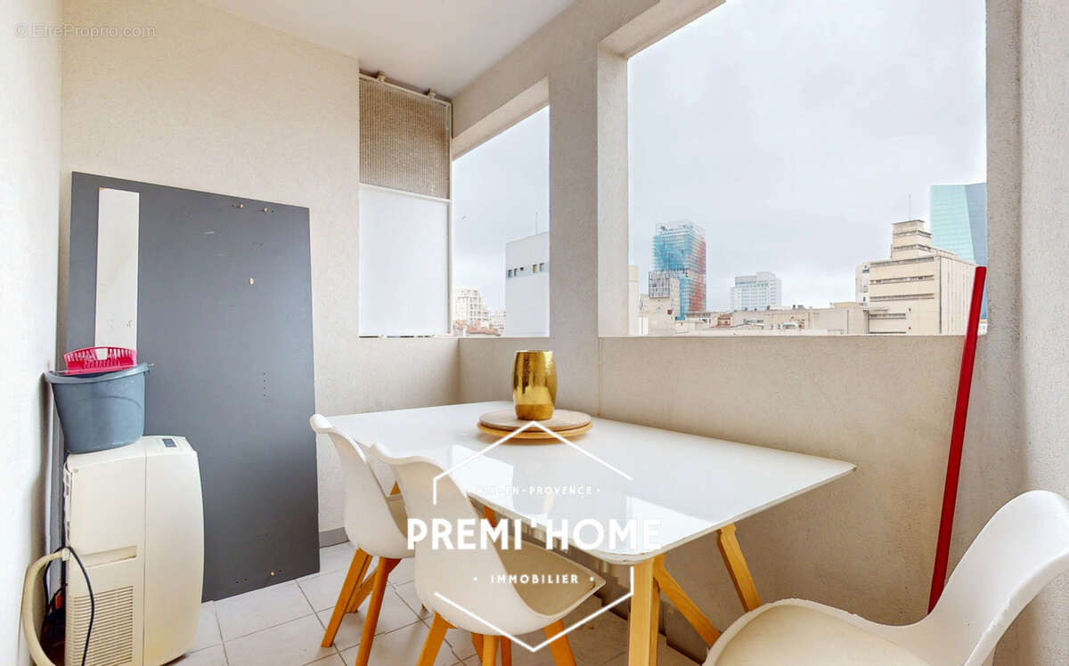 Appartement à MARSEILLE-3E